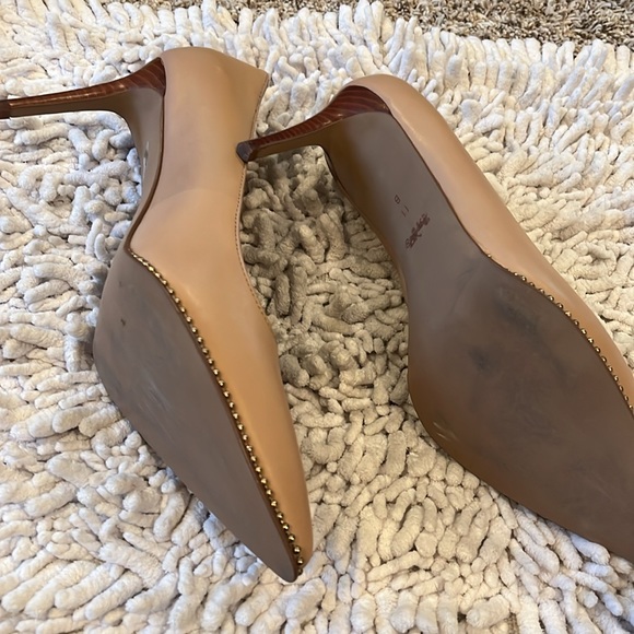 Coach heels. Worn once. - Picture 4 of 4